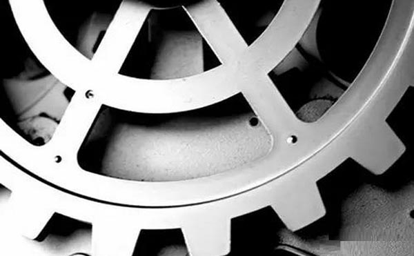 铸件内部缺陷，采用什么设备检测比较好？